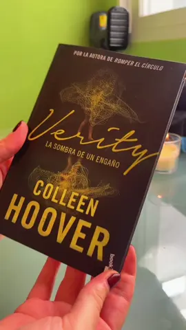 os lo habéis leído? Contadme que os parece 🤩#andreibooks #booktokespaña #verity #BookTok #colleenhoover 