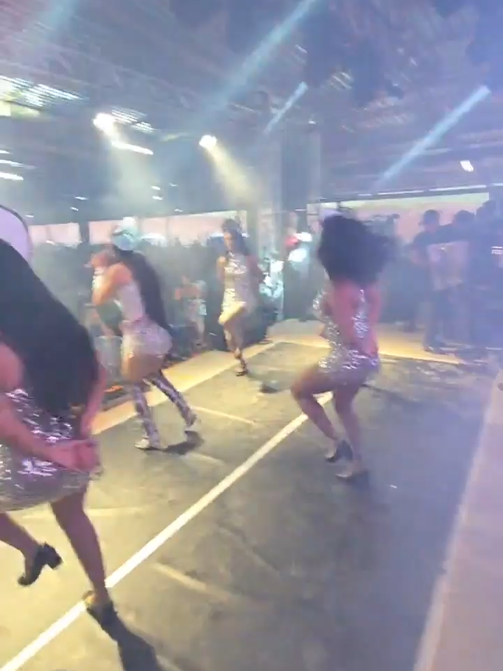 #julianabonde #bondedoforro #vaiprofy #viralvideos #bailarinasdobonde