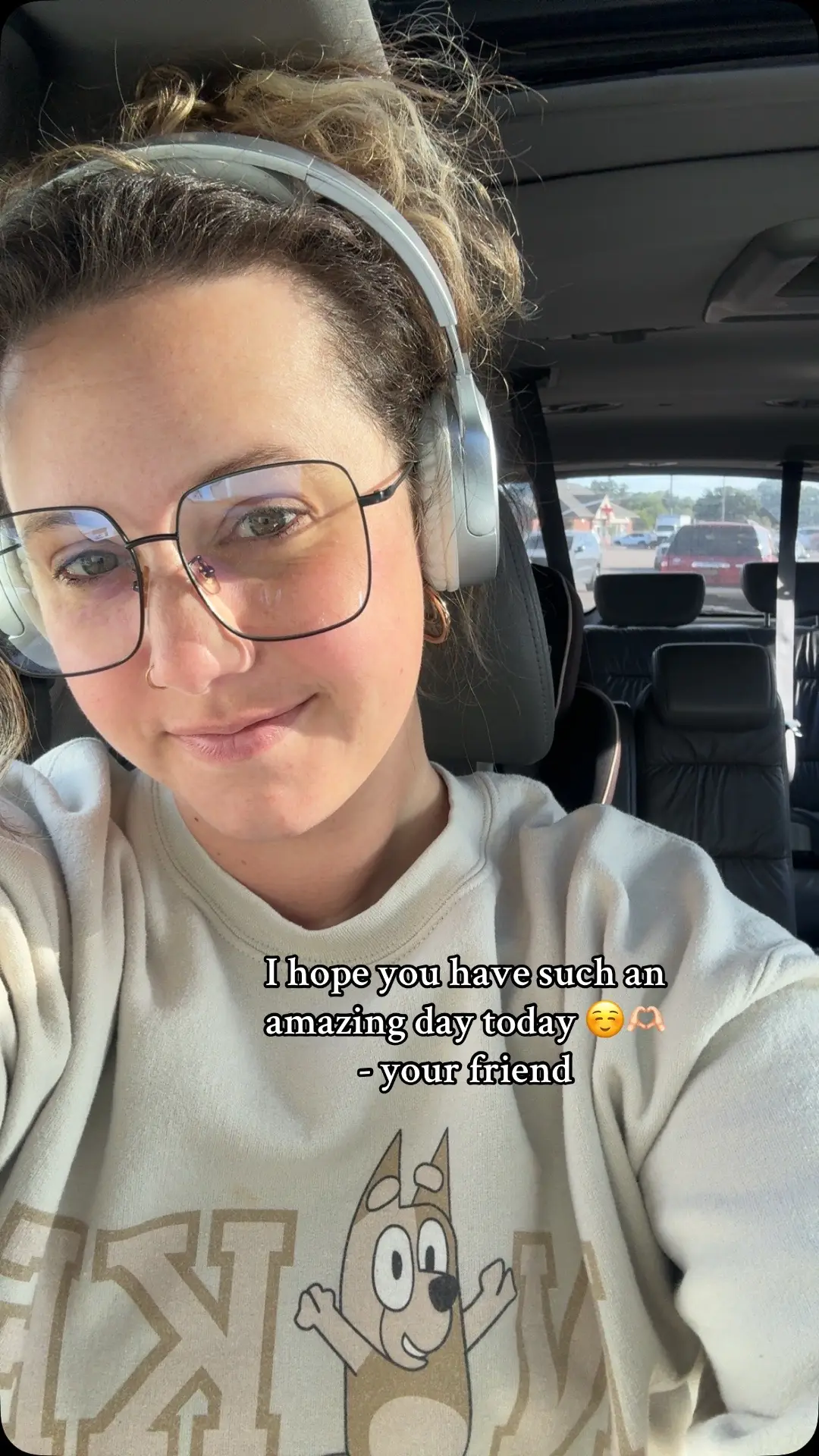 You were made to do great things - and the great things might seem small to you. But to someone else… it’s something bigger than you can imagine. Love you, friend 🫶🏻🤍 #momfriends #encouragement #MomsofTikTok