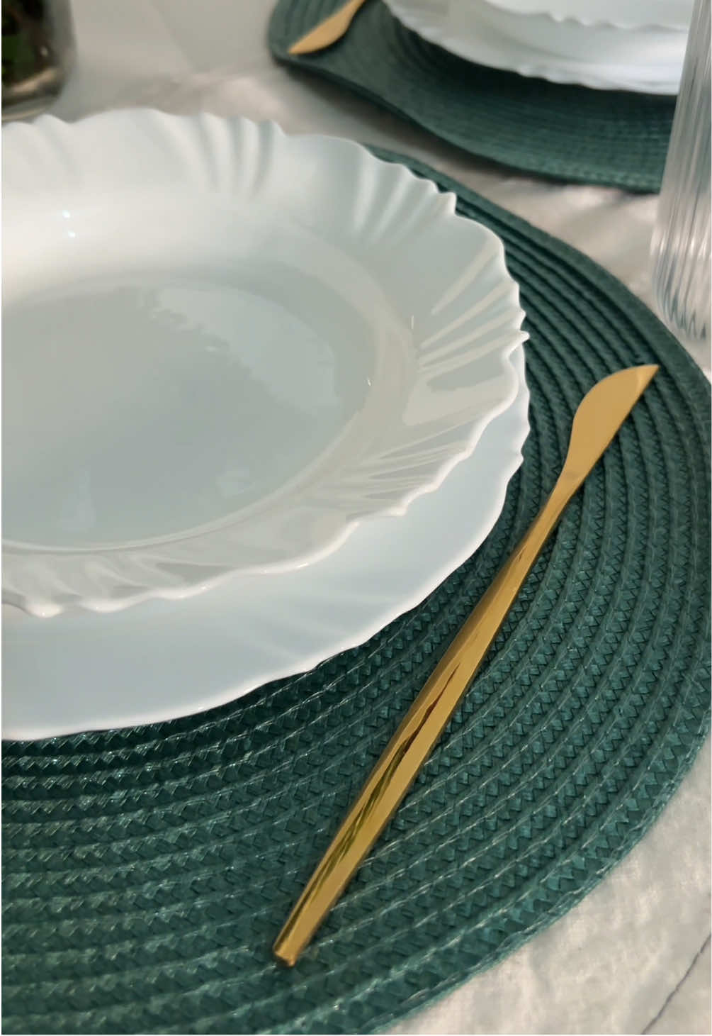 Mais uma comprinha pra minha casa da Shopee, e dessa vez foi um achadão! Paguei super barato nesse jogo de sousplast e AMEI.  #CapCut #comprinhasshopee #enxoval #shopee #cozinha 