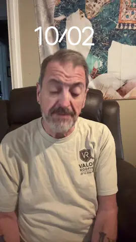 Daily reading for October 2, 2025. Freedom is on the way! #tarot #reading #fyp 