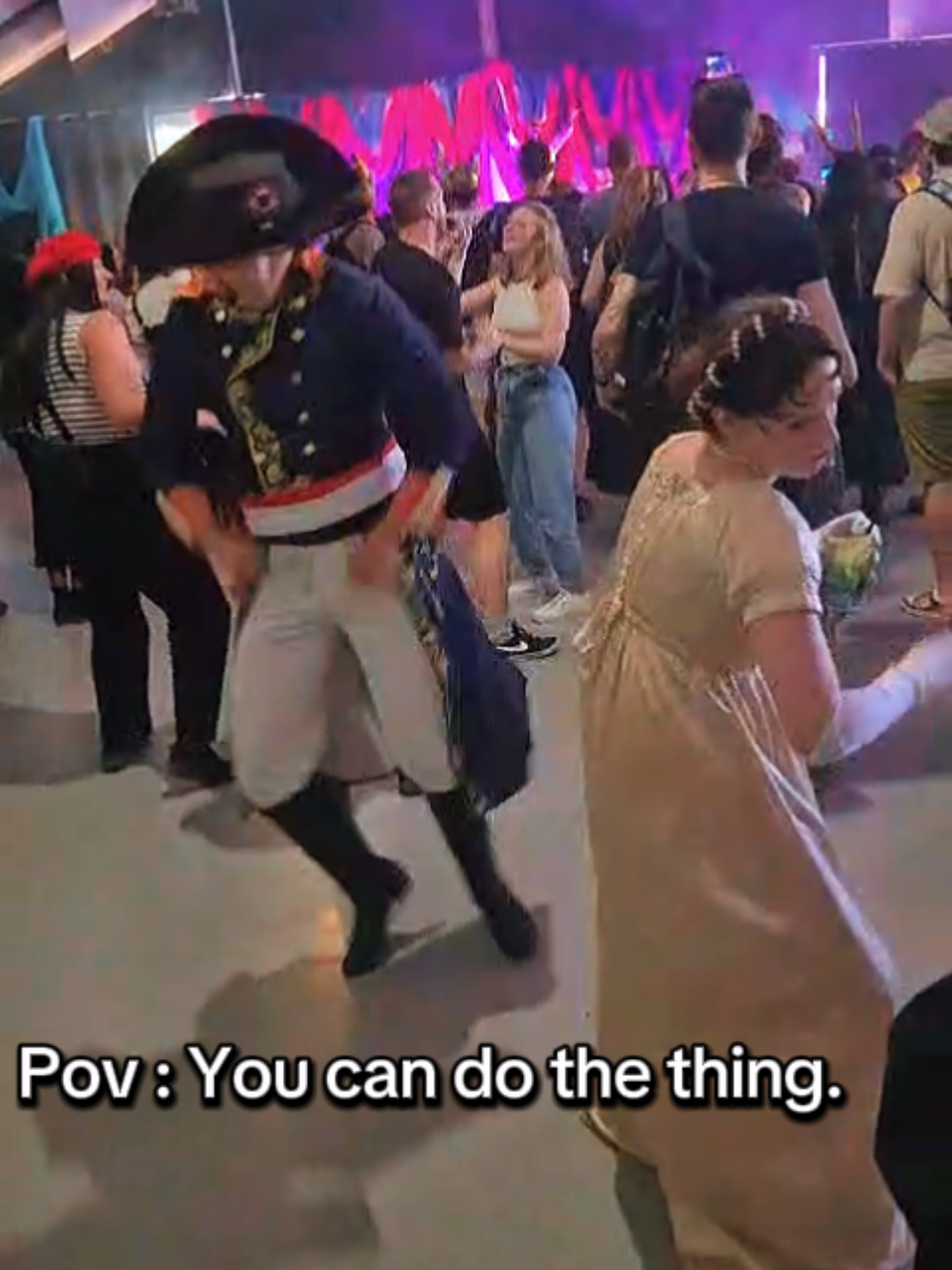 Petite fête après la bataille du pont d'Arcole !👌✨ #napoleon #bonaparte #napoleonbonaparte #josephine #party 