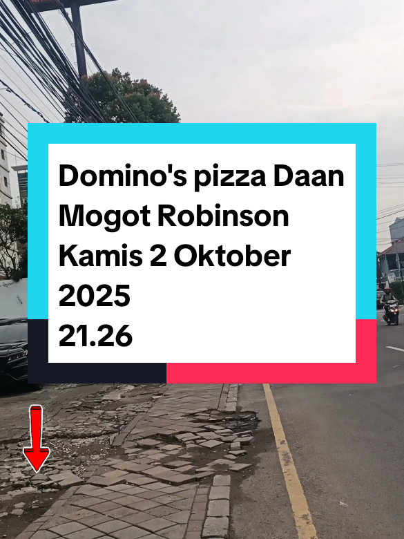 yang mau beli Domino's pizza biar lebih hemat pakai vocer tiktok di tag lokasi video ini ya 🤗 #dominospizza #promoseruweekend #promodominospizza #jelajahkuliner #viraltiktok 