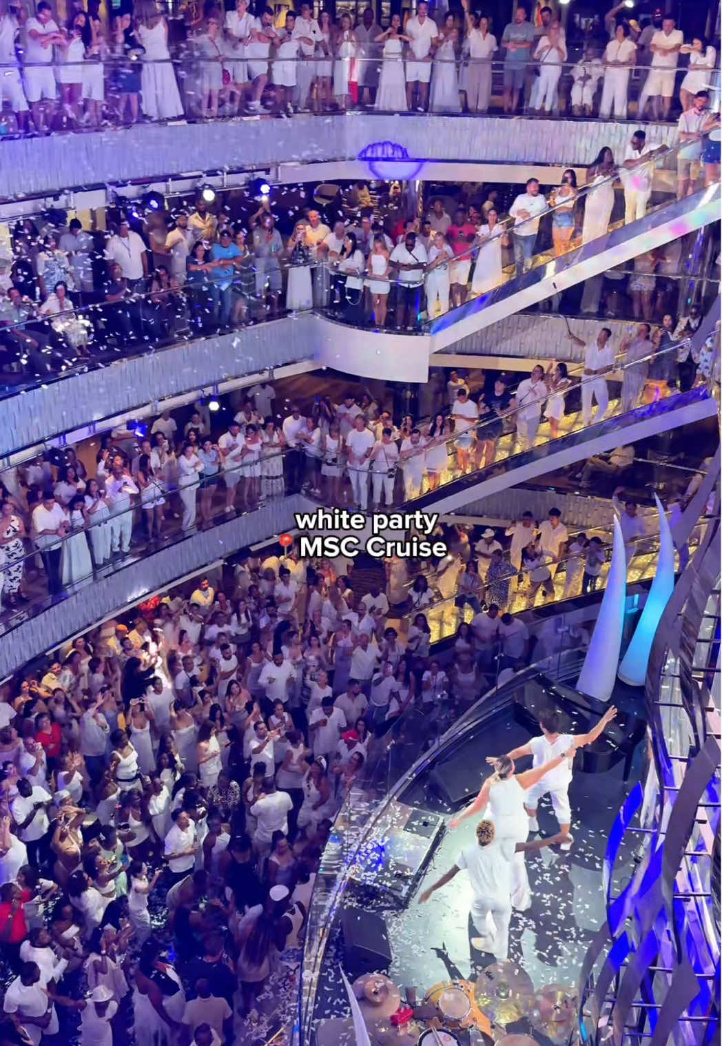 At the MSC Seascape cruise! @MSC Cruises Official @msccrociere #msccruises #mscseascape #whiteparty #cruise 