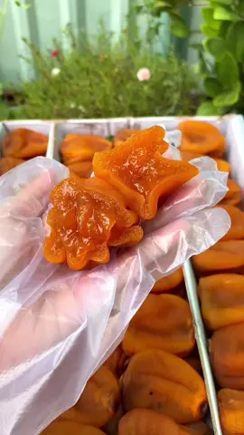 Hồng treo gió đã vào mùa lại rồi cả nhà ơi,cùng bạn bè người thân thưởng thức những trái Hồng treo gió đầu mùa nhé ạ#hongtreogio #hongtreogiomisafood #hongtreogiomatdeo #anvatmisafood #xuhuongtiktok 