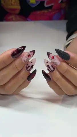 the spider webs were my fave btw #nailzzbylo #fyp #nailinspo #spookynails #halloweennails @caitlyn ortega | pre-med 🩺 @Caitlyn Ortega 