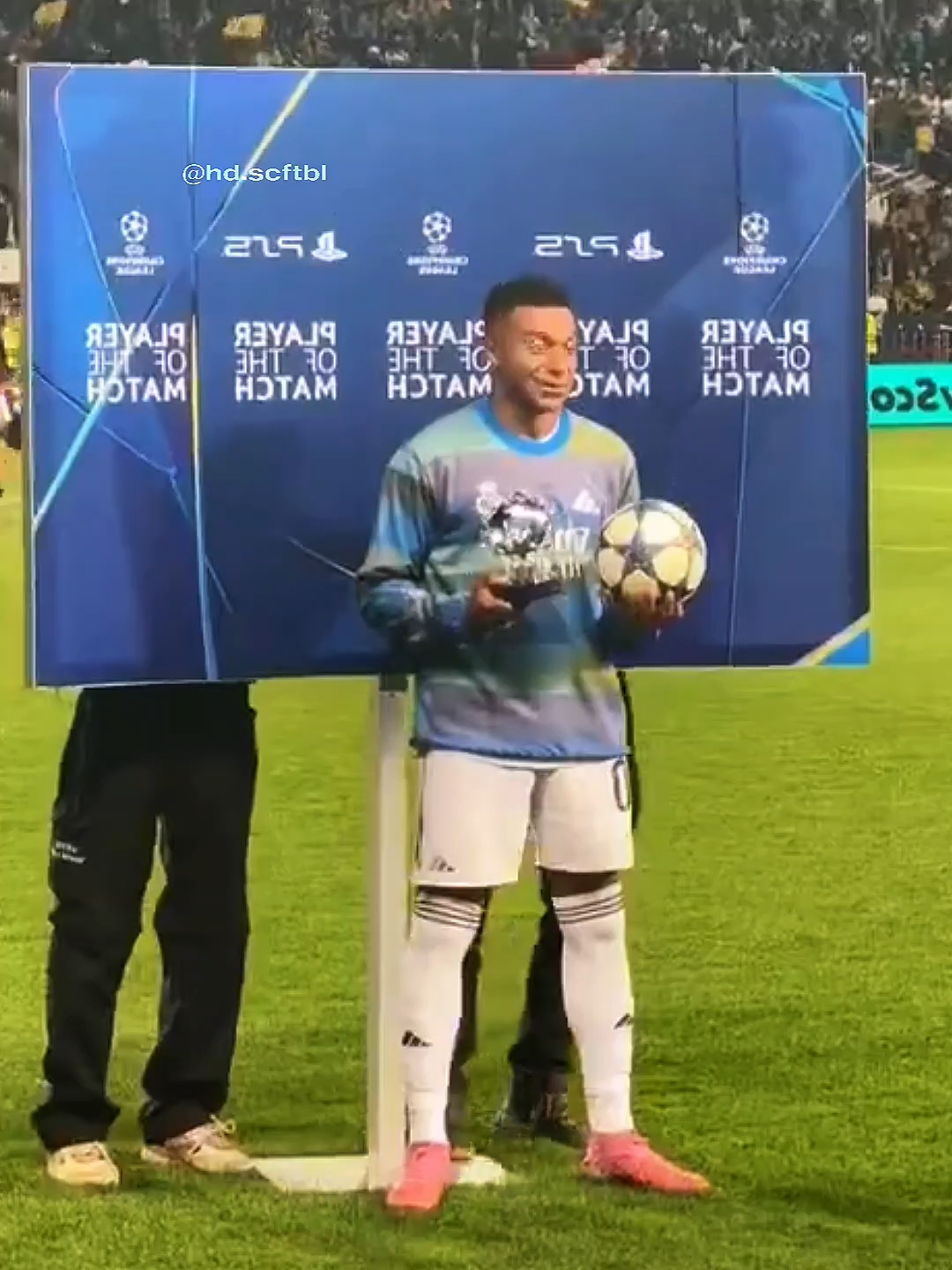 100% Mbappe funny moments #kylianmbappe #mbappe #Soccer #moments #football