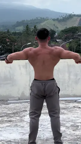 Coba lagi pake template  #CapCut #template #backpose