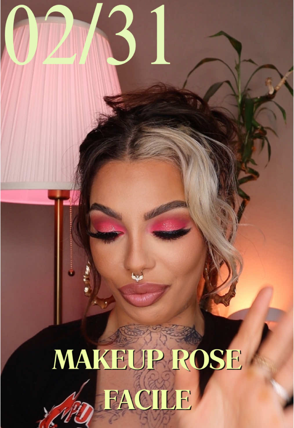 Réponse à @la_.dita._rosa  02/31 j’étais pas sûre pour celui-ci, mais en vrai je trouve que ça give 👀👀  Par contre vous êtes pas prêt pour le makeup de Demain 🤍  Palette @glitchbeauty 🩷  #Mua #makeupartist #lashes #rbb 