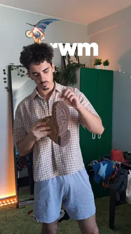 lil ootd  . . #grwm #getreadywithme #outfitideas #ootdinspo #outfitgrid 