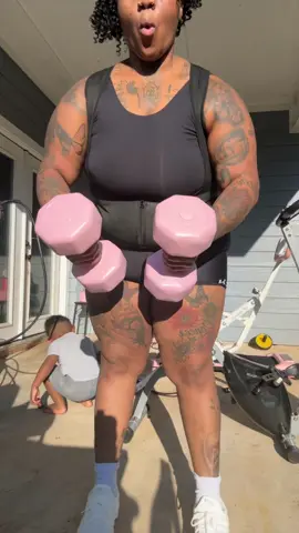 #weightloss #weightlossjouney #workoutathome #slightday Workout At Home ☺️☺️