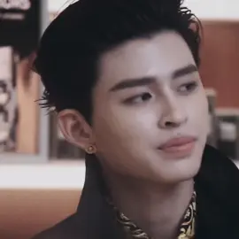 Versace’s boy #pondnaravit #ppnaravit #fyp 