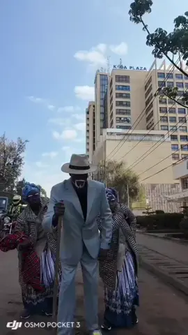 😂 Only at Wamorgan Wholesalers Eldoret will you get directions from a grandpa & his TWO wives straight from the village! From KVDA building 👉 just follow their vibe till you reach the best fashion deals in town! 🧭✨ #WamorganStyle