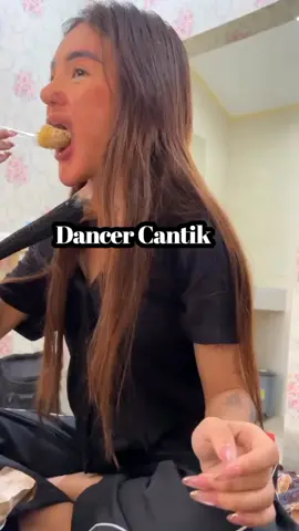 Cece makan yang banyak ya