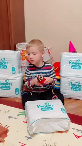 📹 Друзі, Даня з Харкова передає вам привіт! 💙 ⠀ Хлопчику чотири роки, він народився з ДЦП, і кожен рух вимагає від нього зусиль. Та попри це Даня уважний, допитливий і наполегливий. Його маленькі перемоги стають можливими завдяки вашій підтримці. ⠀ Подивіться, як Даня бавиться з підгузками, які ми нещодавно передали йому. Здавалося б, дрібниця, але для його мами це величезна допомога. Також, завдяки вам, хлопчик отримує необхідні ліки та обладнання, що допомагають йому тренуватися й розвиватися. ⠀ Дякуємо кожному з вас за цю турботу. Вона дозволяє Дані лікуватися, проходити реабілітацію і впевнено рости далі. ⠀ ❤️ Долучитися до допомоги дітям можна: 🌐 сайт фонду: https://everybodycan.com.ua/dopomogti-zaraz 💳 Банка MONO: https://send.monobank.ua/jar/7iLZ45AfF5 📧 PayPal: everybodycan.ua@gmail.com ⠀ #КоженМоже #ДопомогаДітям #CerebralPalsyKids