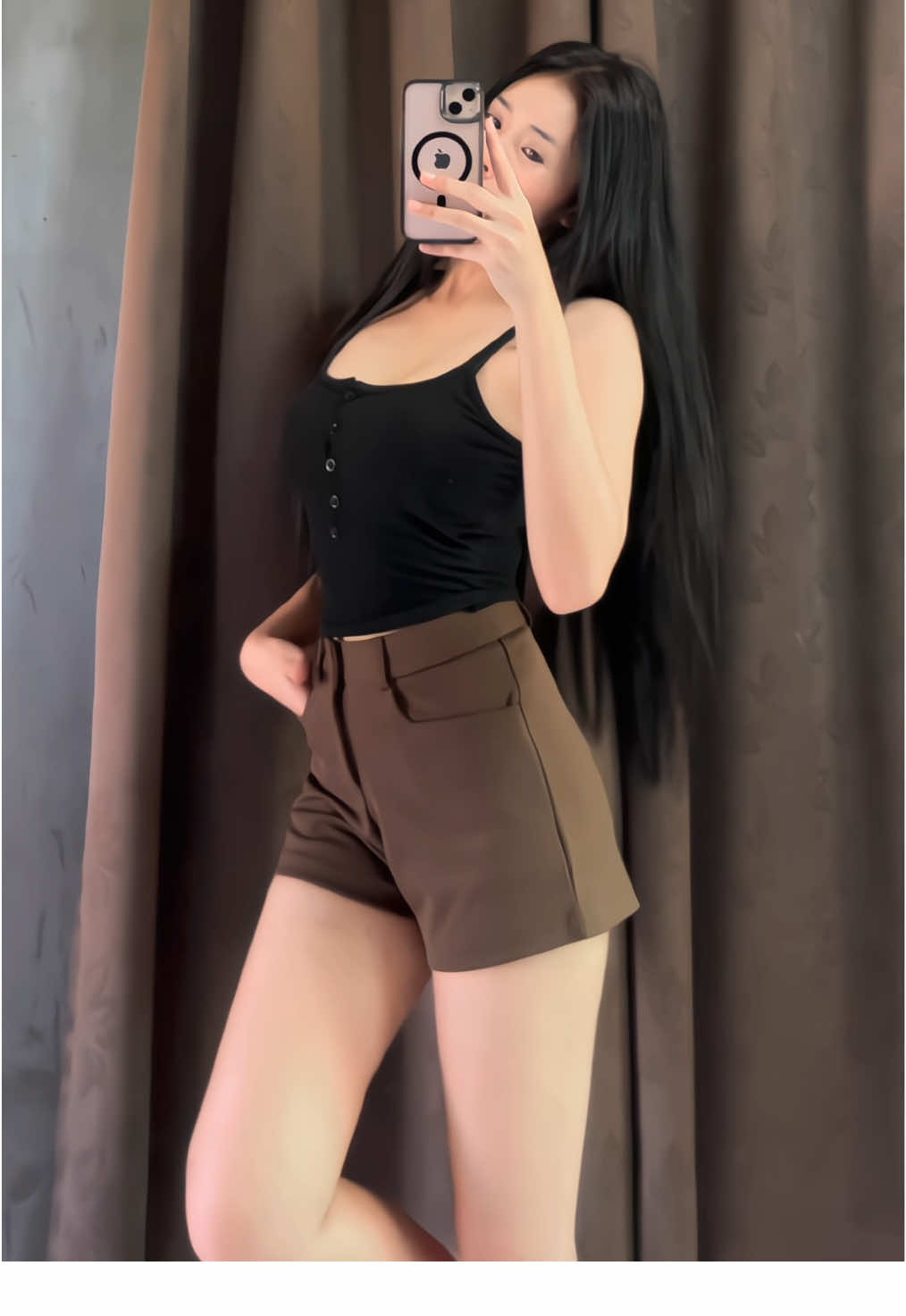 #กางเกงขาสั้น #เสื้อสายเดี่ยว 