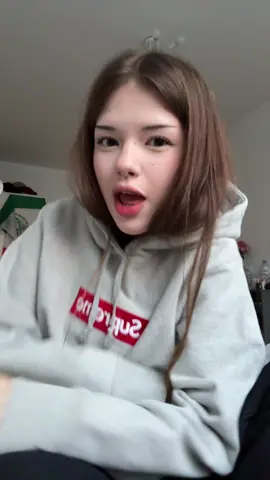 новые фотки уже в тгк: АЛИЮШКА КАНАЛ👧🏻📵 