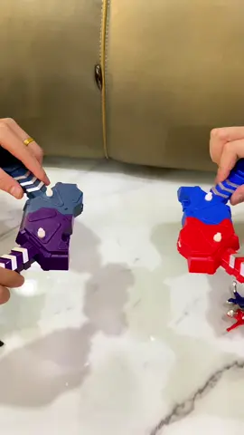 ว้าว ซุปเปอร์แมนของจีนมาหรือยัง? ฉันอยากซื้ออันหนึ่งให้ลูกๆ ของฉันเล่น มันเจ๋งมาก! นี่คือเกมที่คุณไม่อาจหยุดเล่นได้! #SupermanToys#Superman#ไม่หมกมุ่นกับโทรศัพท์มือถืออีกต่อไป#ปฏิสัมพันธ์ระหว่างพ่อแม่และลูก 