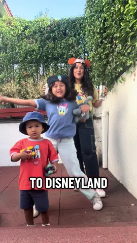 Quick OOTD before we arrive to THE HAPPIEST PLACE ON EARTH! See you all at Disneyland #styledbythechaos #OOTD #familyfitcheck #MomsofTikTok #mom 