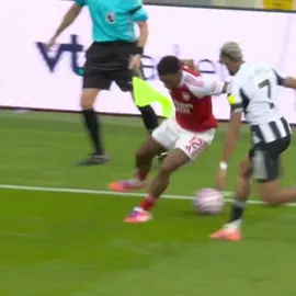 best rb itl. #fyp #arsenal #footballtiktok #jurrientimber #timber 