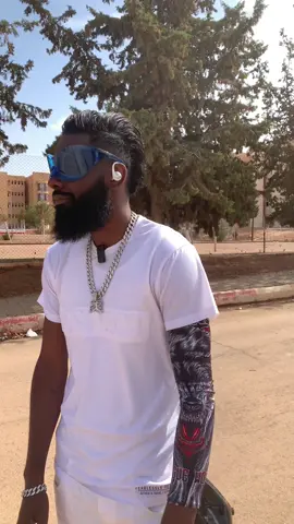 مسابقة ملك جمال الجزائر مانقدرش نشارك فيها لشدة وسامتي وتواضعي👊🏾