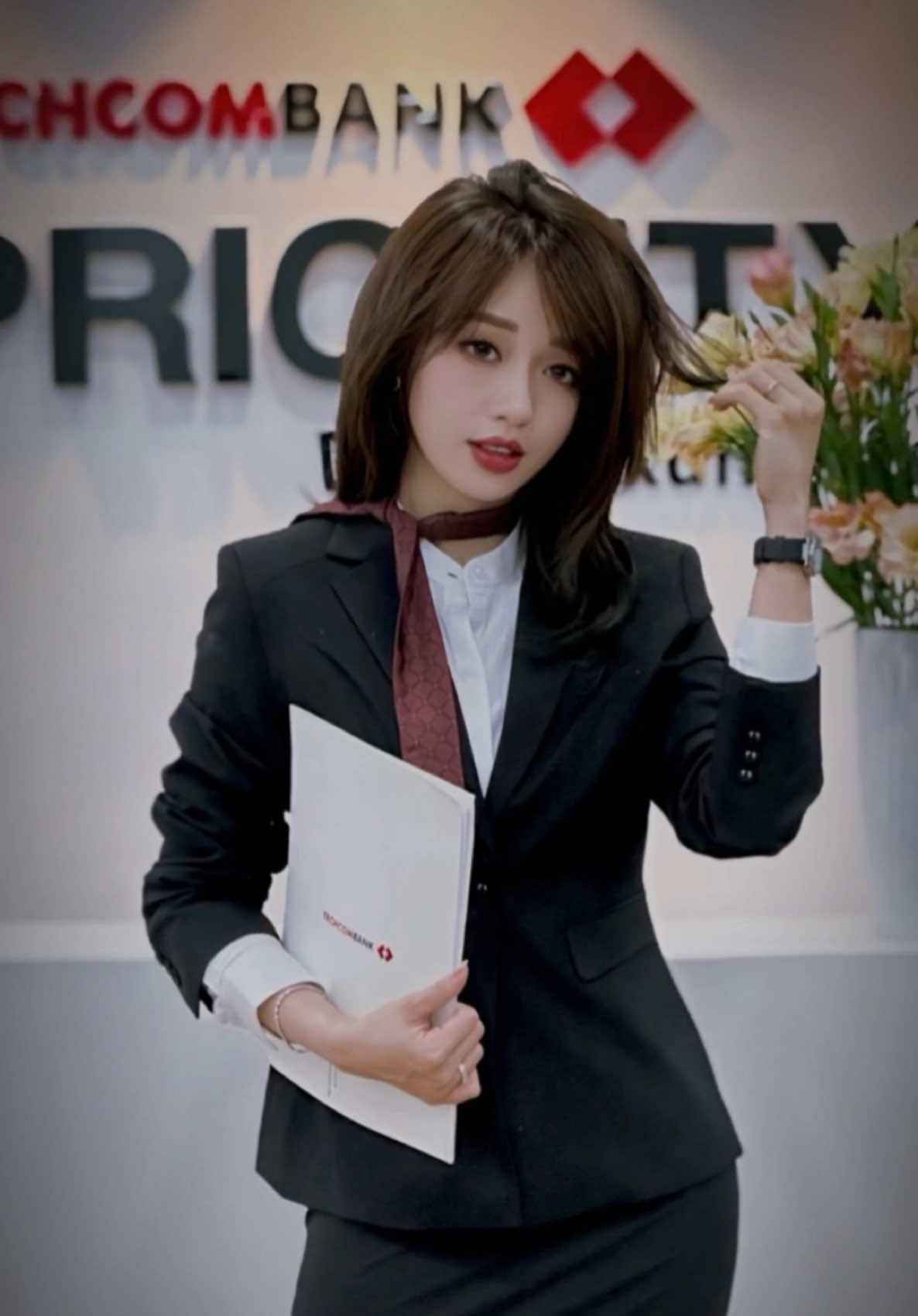 Đồng phục mứiii, ng cũ 🫳🏻 #techcombankpriority #techcomer #banker 