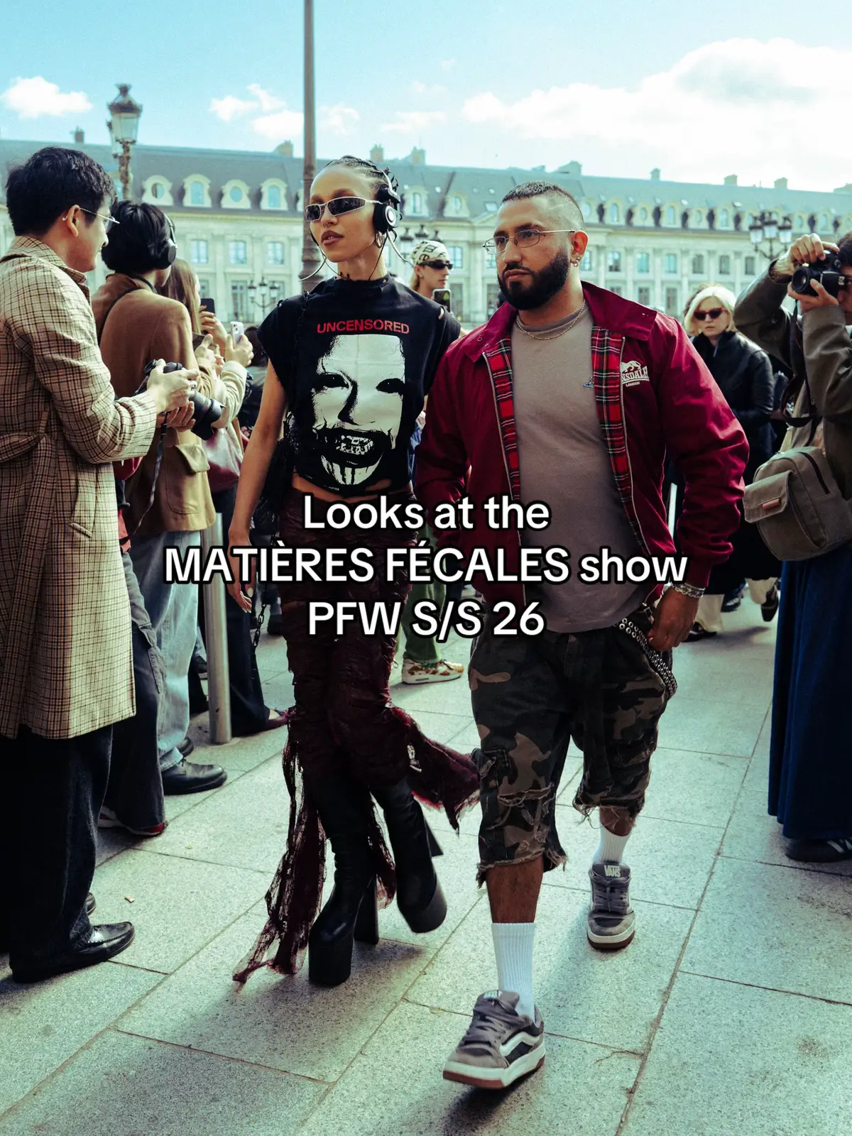 Find more of my pics on my instagram : juliette_cdt  @Malawitte & @FKA twigs 🫰🏻 #fw #pfw #matièresfécales #fashion #photography #streetphotography 