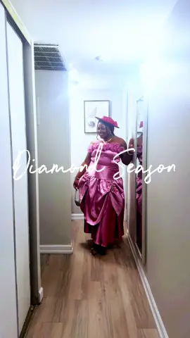 Just because Bridgerton didn’t grace us with a #Diamondseason this year, doesn’t mean we can’t dress up like the diamonds we are 🥰🥰🥰 #bridgerton #dearestgentlereader #diamondoftheseason 