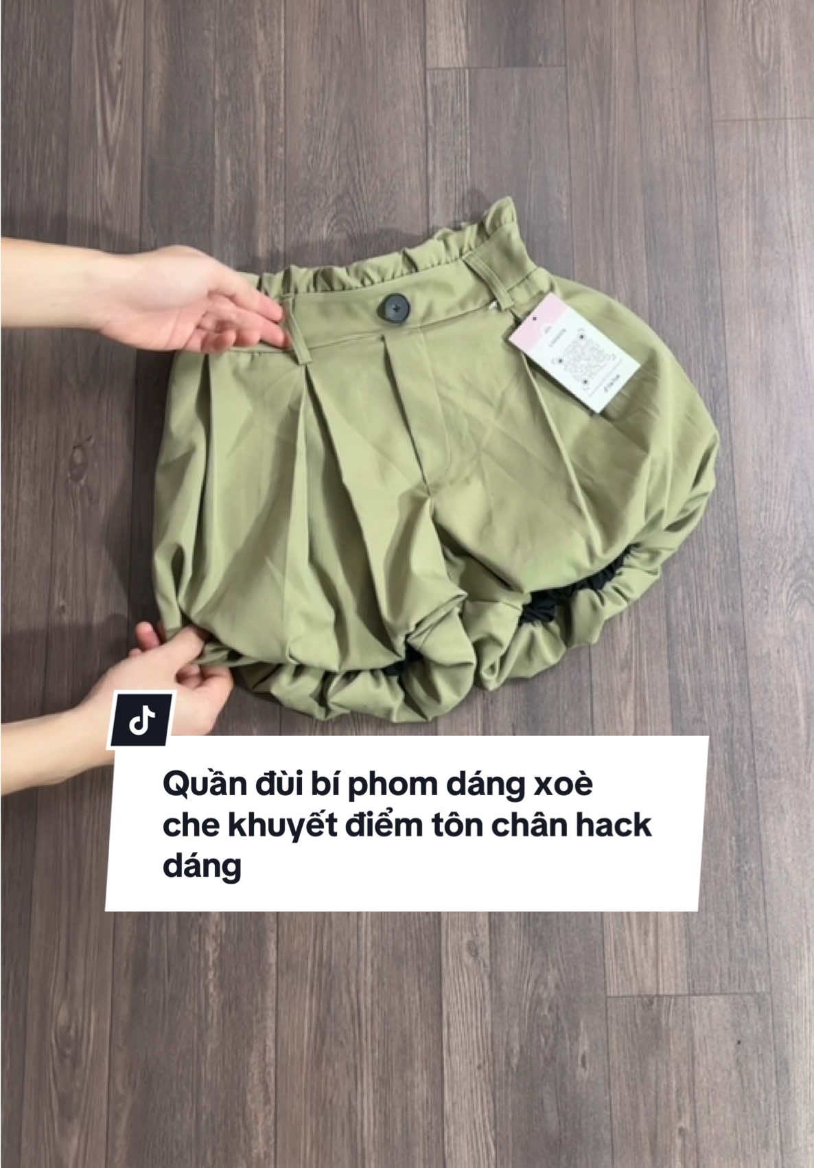 Quần đùi bí y2k dành cho nữ,chất vải kaki,có lót bảo hộ bên trong,phom dáng phồng xoè giúp che khuyết điểm,tôn chân hack dáng #quandui #thoitrangnu #summeroutfits #quannu #xuhuong 