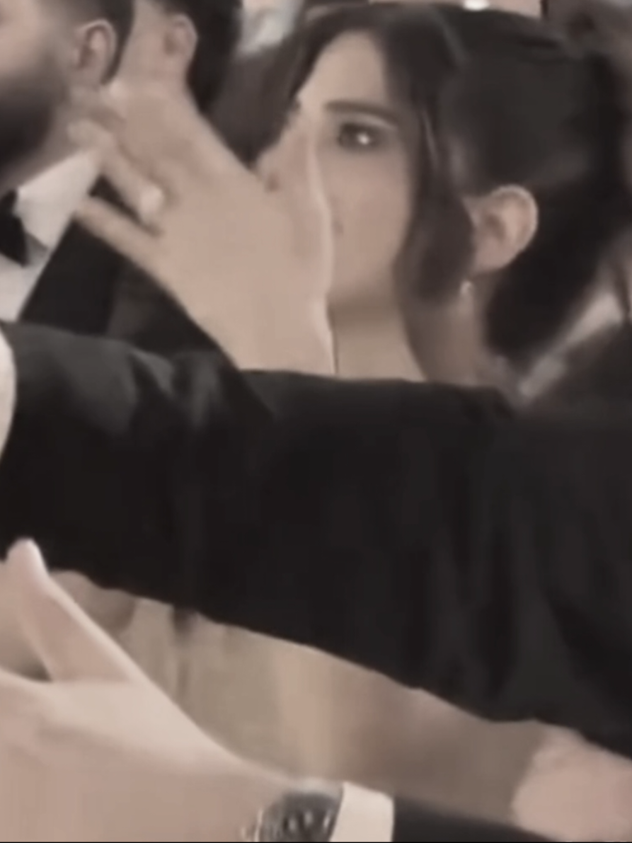 اويلاه! اذوب والله العظيم @Narins Beauty #narinsbeauty #fyp #explore #foryoupage #edit 