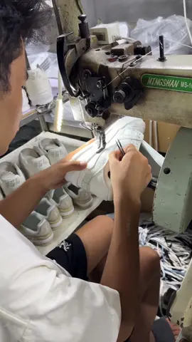 😘#lv #lvtrainer #shoe #fashion #fyp 