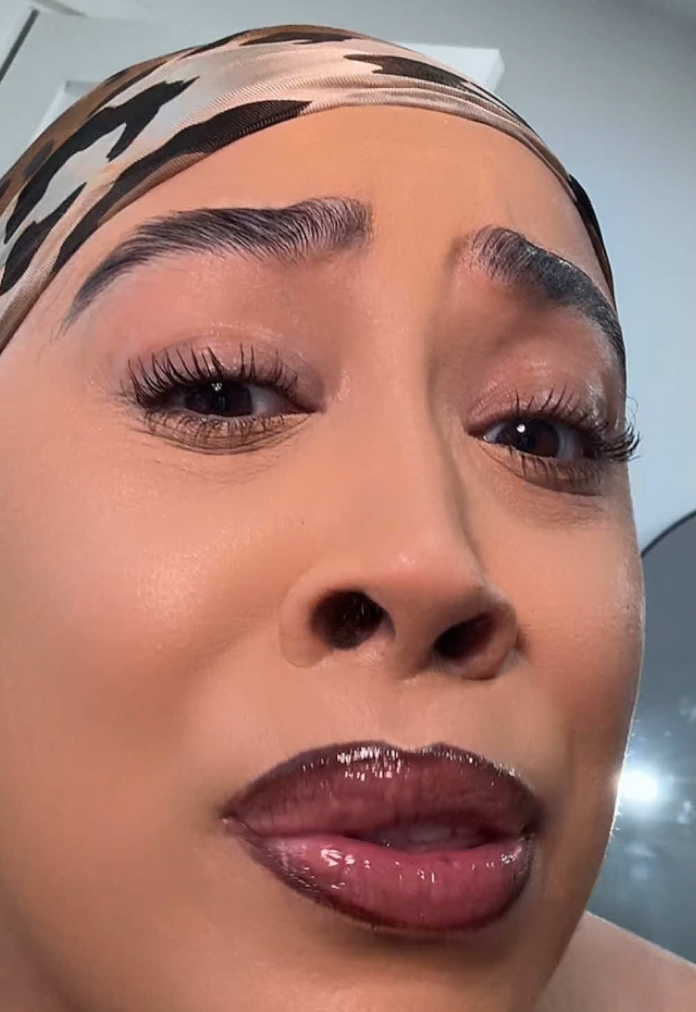 Best setting spray out, period. #settingspray #makeupsettingspray 