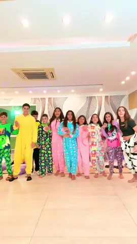 Alegria, diversão e amizade você encontra aqui 🥳