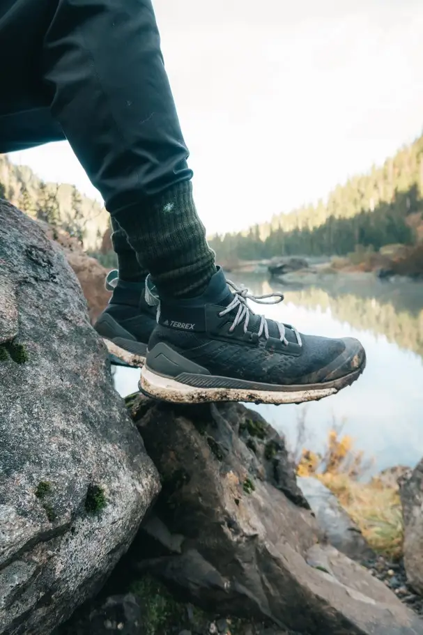 October = peak hiking season 🍂 Built-in protection keeps the focus all on the views.