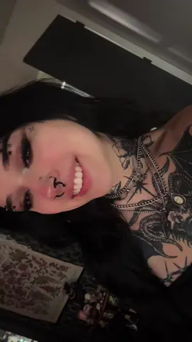 🖤 #fyp #tattoos #piercing 