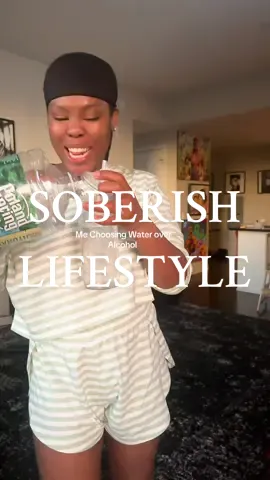 I be forgetting water is the better option 😅 #soberlife #wellnessjourney #MomsofTikTok 