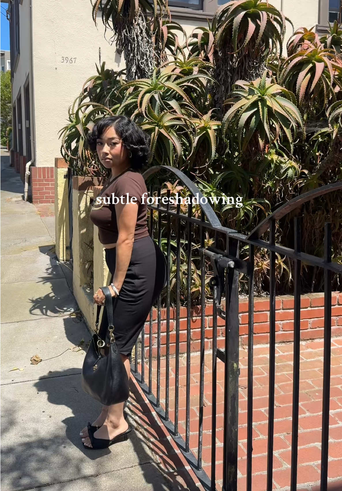 and that’s on shattering your phone😭 this wind in the city be PMO #subtleforshadowing #sanfrancisco #outfitcheck #brokenphone 