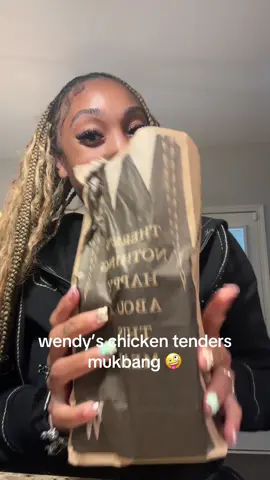 what yall think? these are bussin wendy’s!!! 🤭 gimmie 14 of them!! @wendys #mukbang #wendys #chickentenders #fyp #foryoupage
