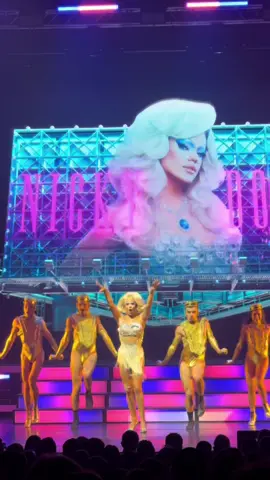 w/ miss nicky doll, choreo by @Mimi 💘