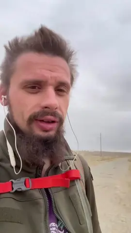 Powiem wam, że jestem pośrodku niczego. #roadtojapan🇯🇵 #polandtojapan #kazachstan #fyp #nowhere 