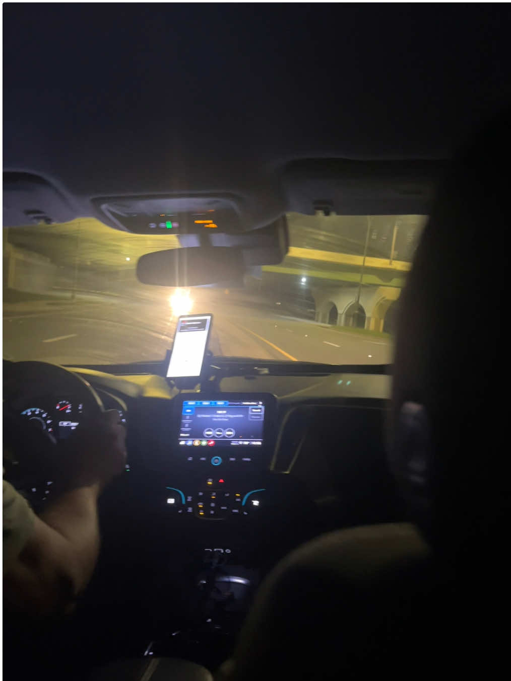 This uber had me on the wrong side of the road almost killed me #uber #uberdriver 