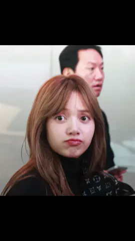 she’s so cute #lisa #lalisa #lisaedit #lalisamanoban #kpop 