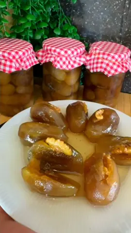 مربى الباتنجان السوري… لونو بياخد العقل وطعمو ما بينتسى 😍🍆🍯 #fblifestyle #مطبخ_مروة_الحربي #مربى_باتنجان