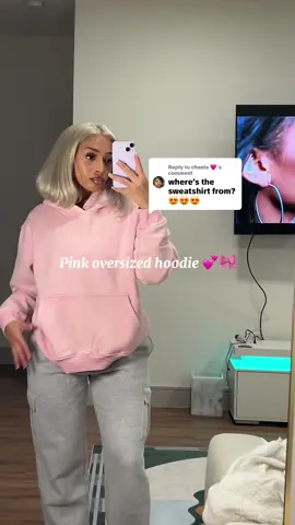 Replying to @chaela 🩷  size small 💕  #oversizedhoodie #pink 
