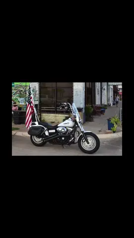 I got three bad bitches and only 1 talks back!  😂😂🤪🤪❤️‍🔥❤️‍🔥 #foryoupage #fyp #trucksoftiktok #bikesoftiktok #mywife @harley 🎱💋⚡️🍄 