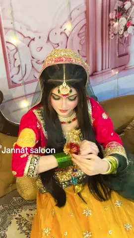 #jannatbeautysaloon #mehandimakeup 
