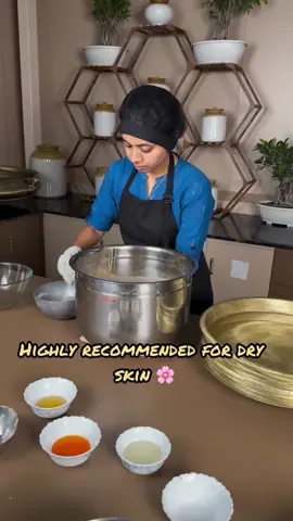 Whitening body lotion infused with manjistha and rose 🌹 🧴#whiteningcream #fyppppppppppppppppppppppp #trendingvideo #for #trending 