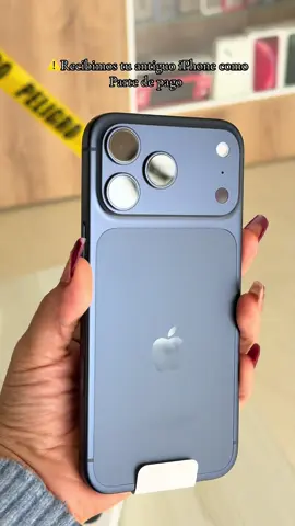 🚀 ¡Estrena YA tu iPhone 17 Pro Max! 📱 Entrega tu antiguo iPhone como parte de pago 💸 🔥 📍 Av. Abraham Calazacón & Clemencia de Mora, sector Terminal Terrestre 📲 099-119-7009 #fyp #17promax #iphone17promax #OnlyApple #iPhoneNuevo 