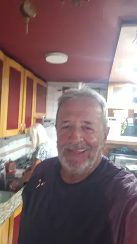 roquito,el hombre,de la casa #😂😂 #parati #viejitosentiktok 