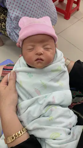 Có khi lại khiến con rất đặc biệt 🙆🏻‍♀️ #viral #xuhướng #embedangyeu #apertsyndrome #mebimsua 